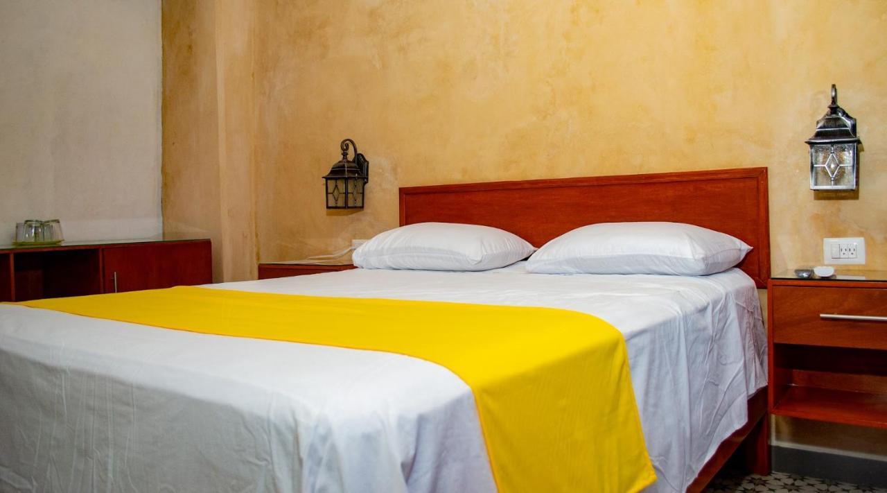 Casa San Bernardino Aparthotel Валядолид Екстериор снимка